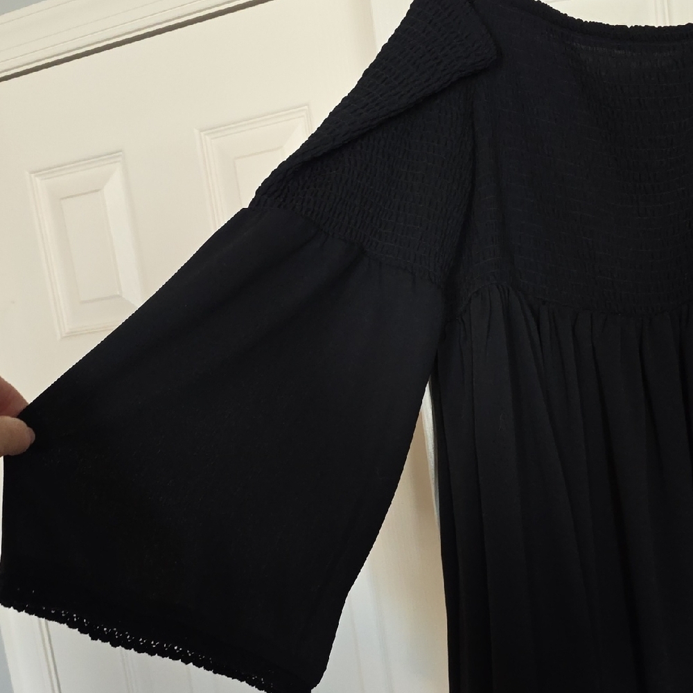 Torrid Black Ruched Top - Picture 2 of 10
